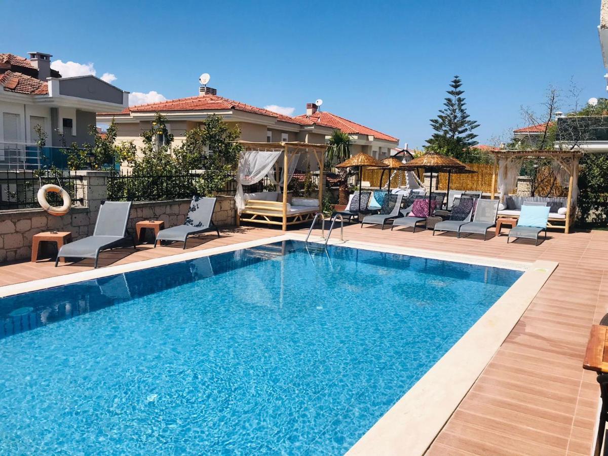 Fizzio Alacati Hotel Ngoại thất bức ảnh