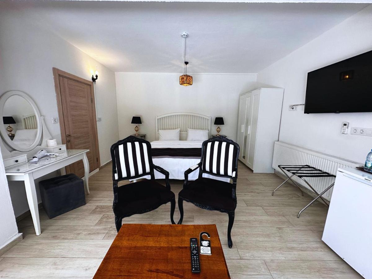 Fizzio Alacati Hotel Ngoại thất bức ảnh