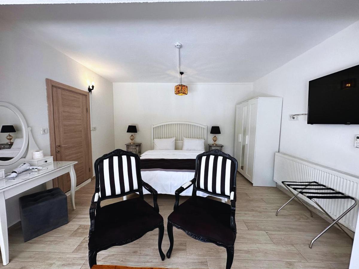 Fizzio Alacati Hotel Ngoại thất bức ảnh