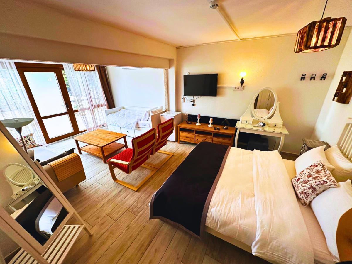 Fizzio Alacati Hotel Ngoại thất bức ảnh