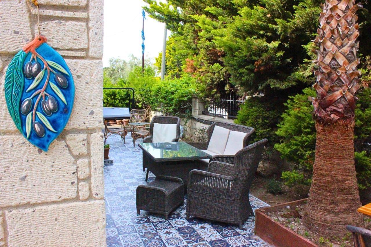 Fizzio Alacati Hotel Ngoại thất bức ảnh